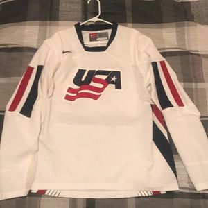 Nike USA hockey jersey